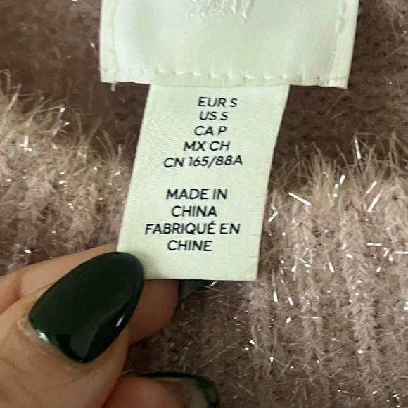 H&M cropped sparkly sweater - Picture 3 of 4